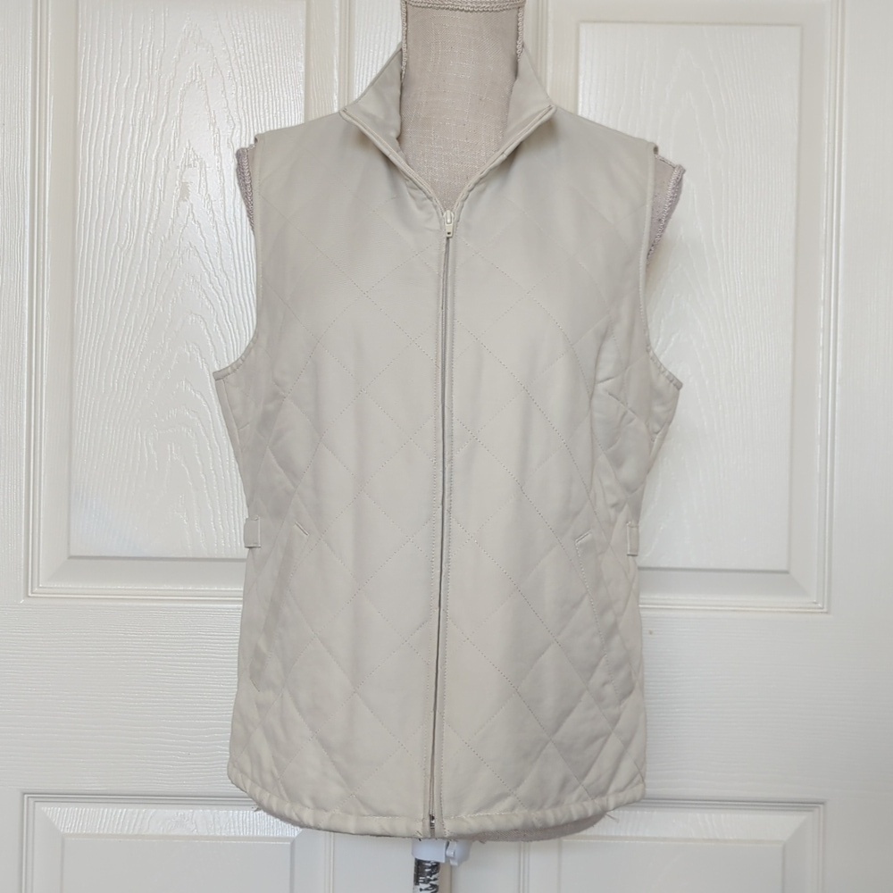 Orvis Women's Off-white Quilted Vest
